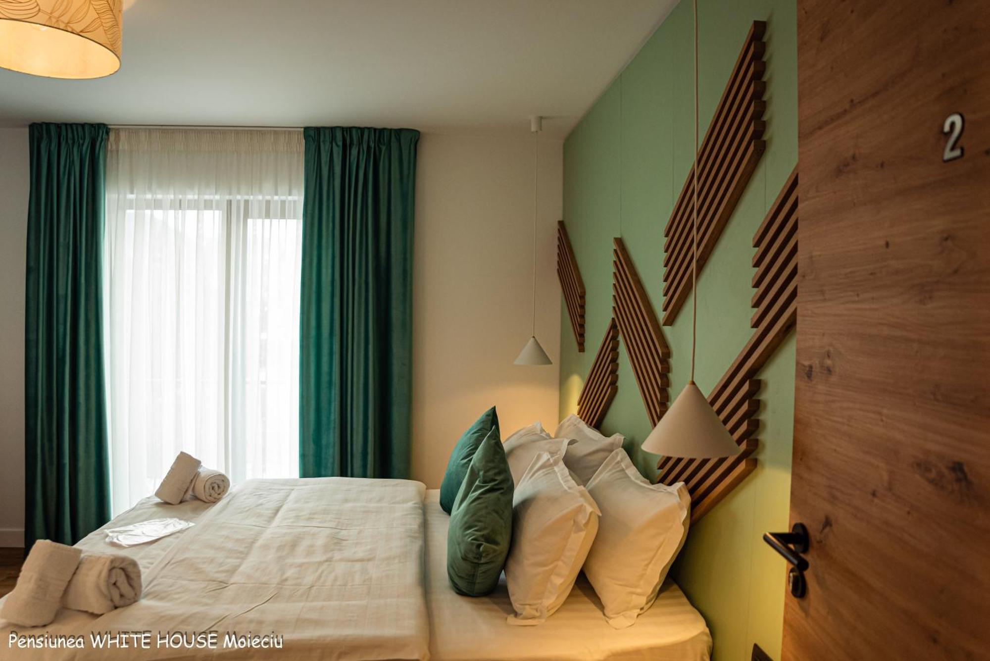White House Moieciu Hotel Moieciu de Jos Buitenkant foto