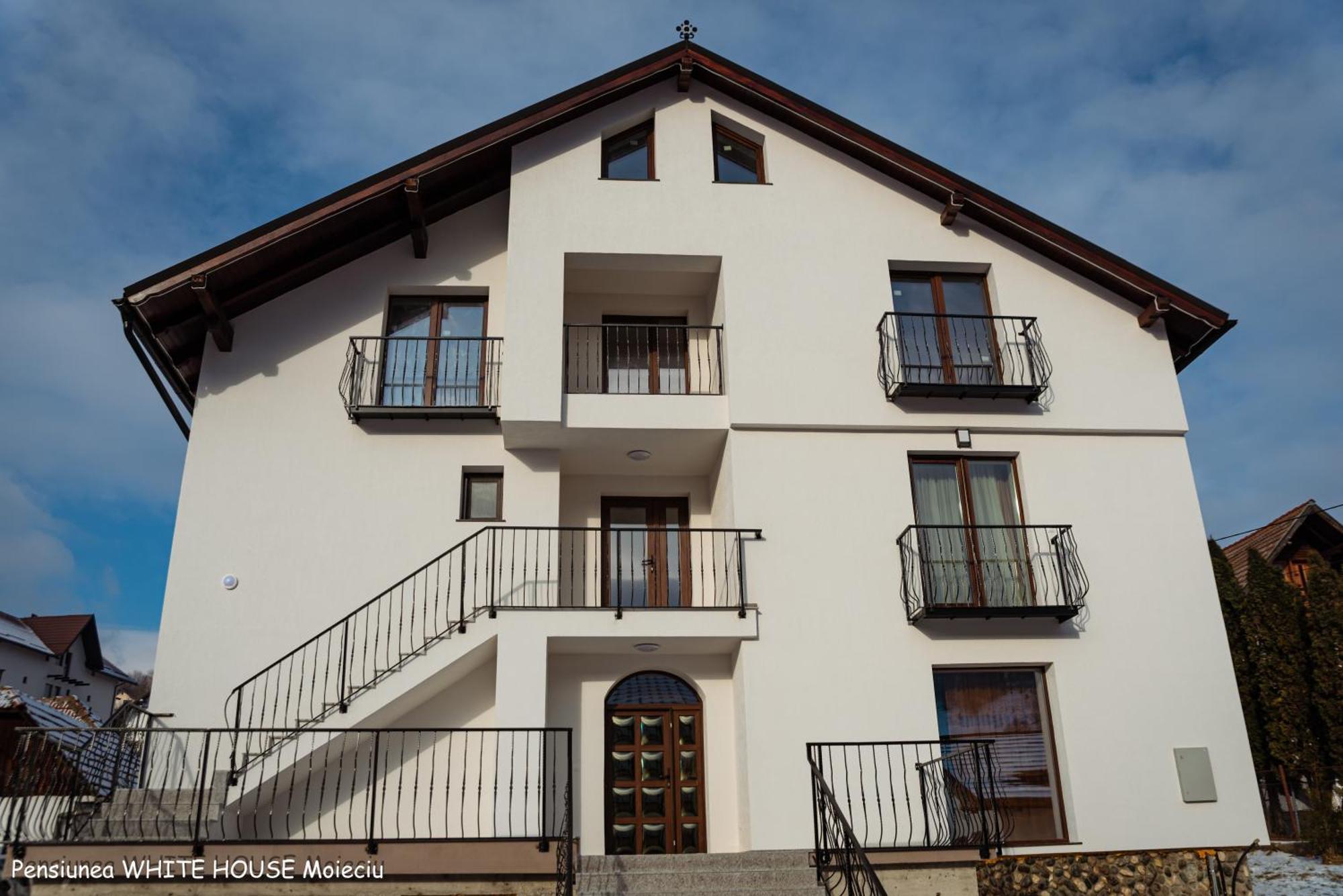 White House Moieciu Hotel Moieciu de Jos Buitenkant foto